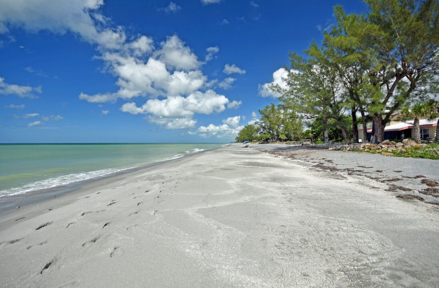 sandbeach (north view)