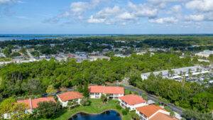 aerial view showing proximity to intracoastal and ocean