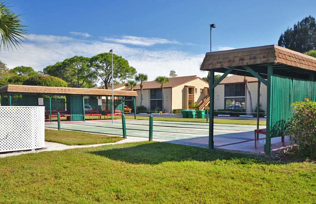 shuffleboard court