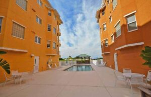 pool (between condo buildings)